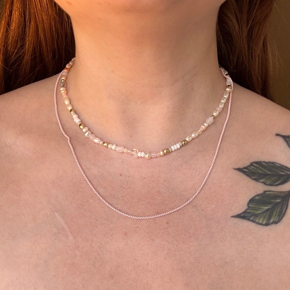 American Eagle Outfitters Jewelry - Elegant Pearl, Pink and Gold Necklace Set